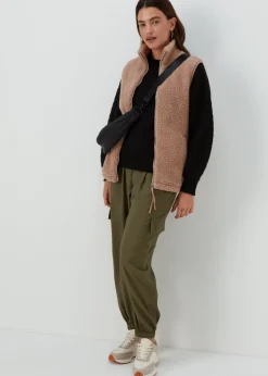 Beige Borg Gilet