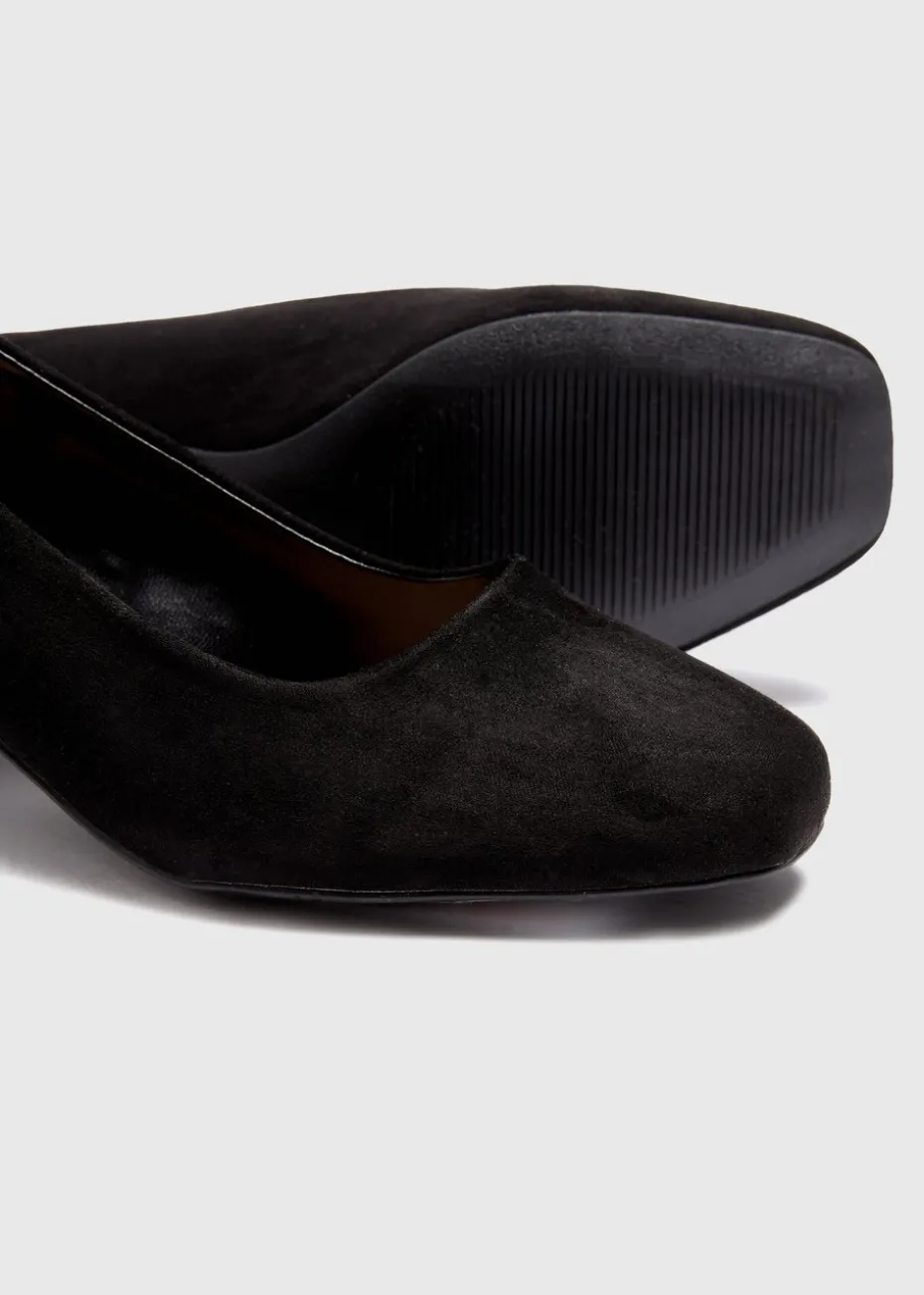 Black Block Court Heels