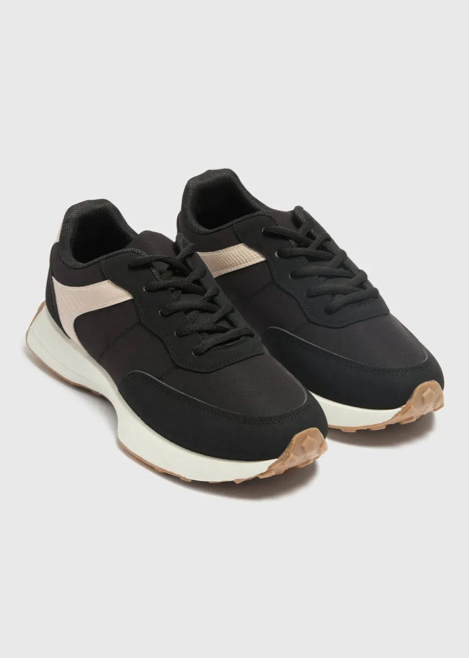Black Retro Runner Trainers