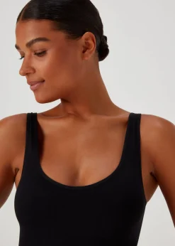 Black Seamless Smoothing Bodysuit