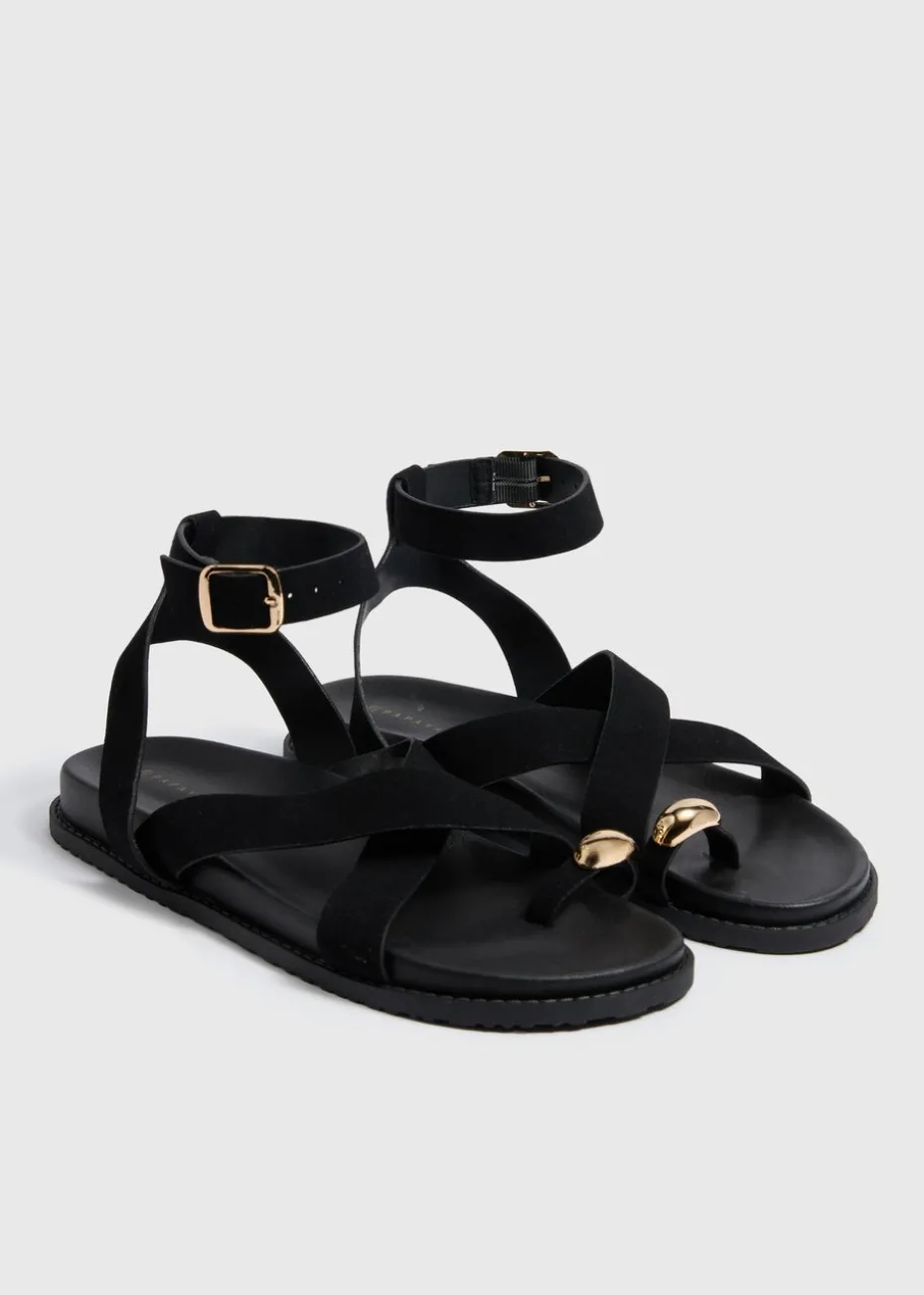 Black Toe Loop Sandals