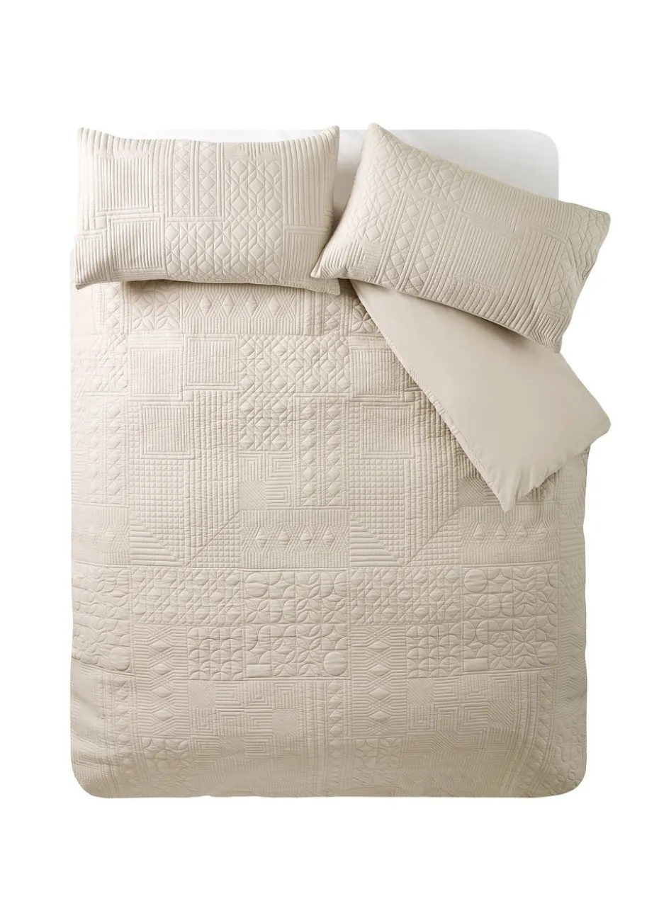 Catherine Lansfield Folkstone Geo Duvet Cover Set
