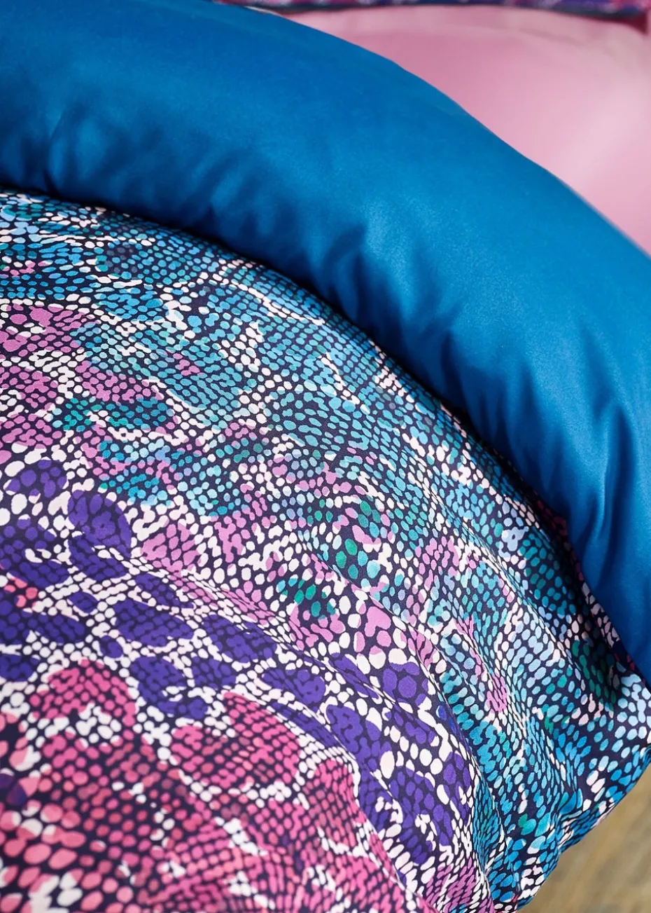 Catherine Lansfield Satin Animal Print Duvet Cover Set
