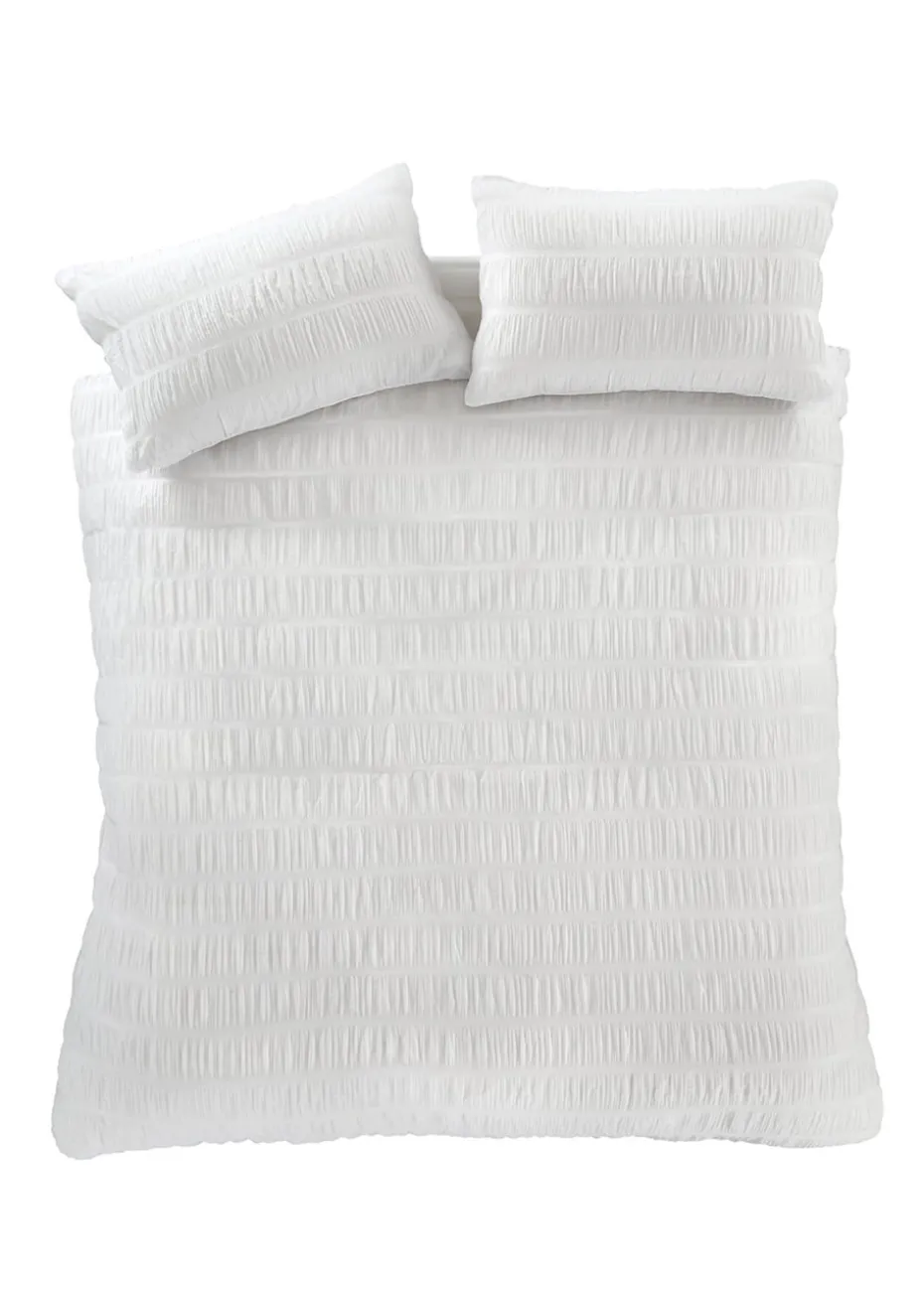 Catherine Lansfield Seersucker Duvet Cover Set