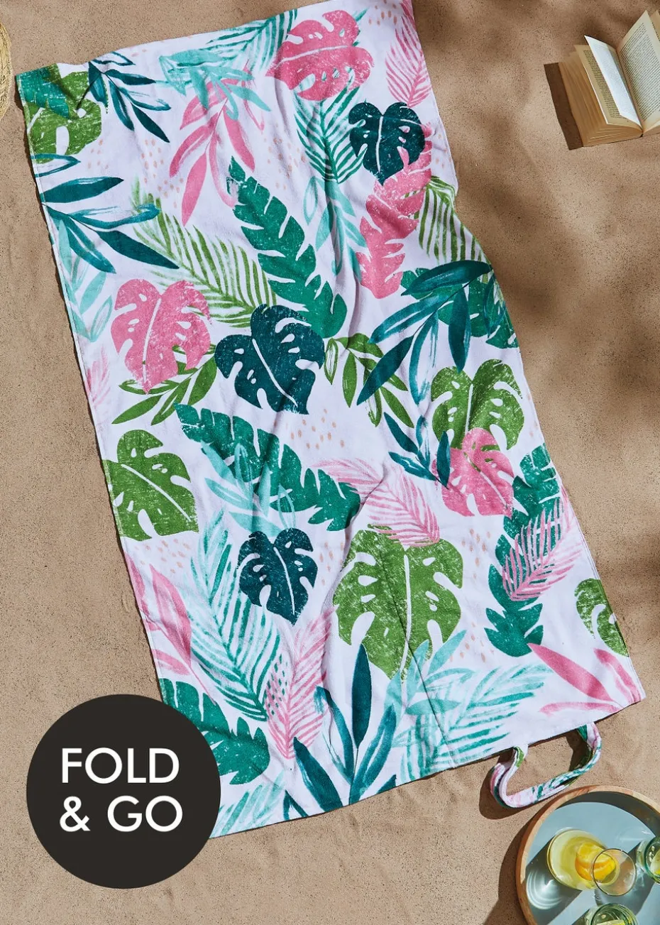 Catherine Lansfield Tropical Palm Cotton Beach Towel in a Bag