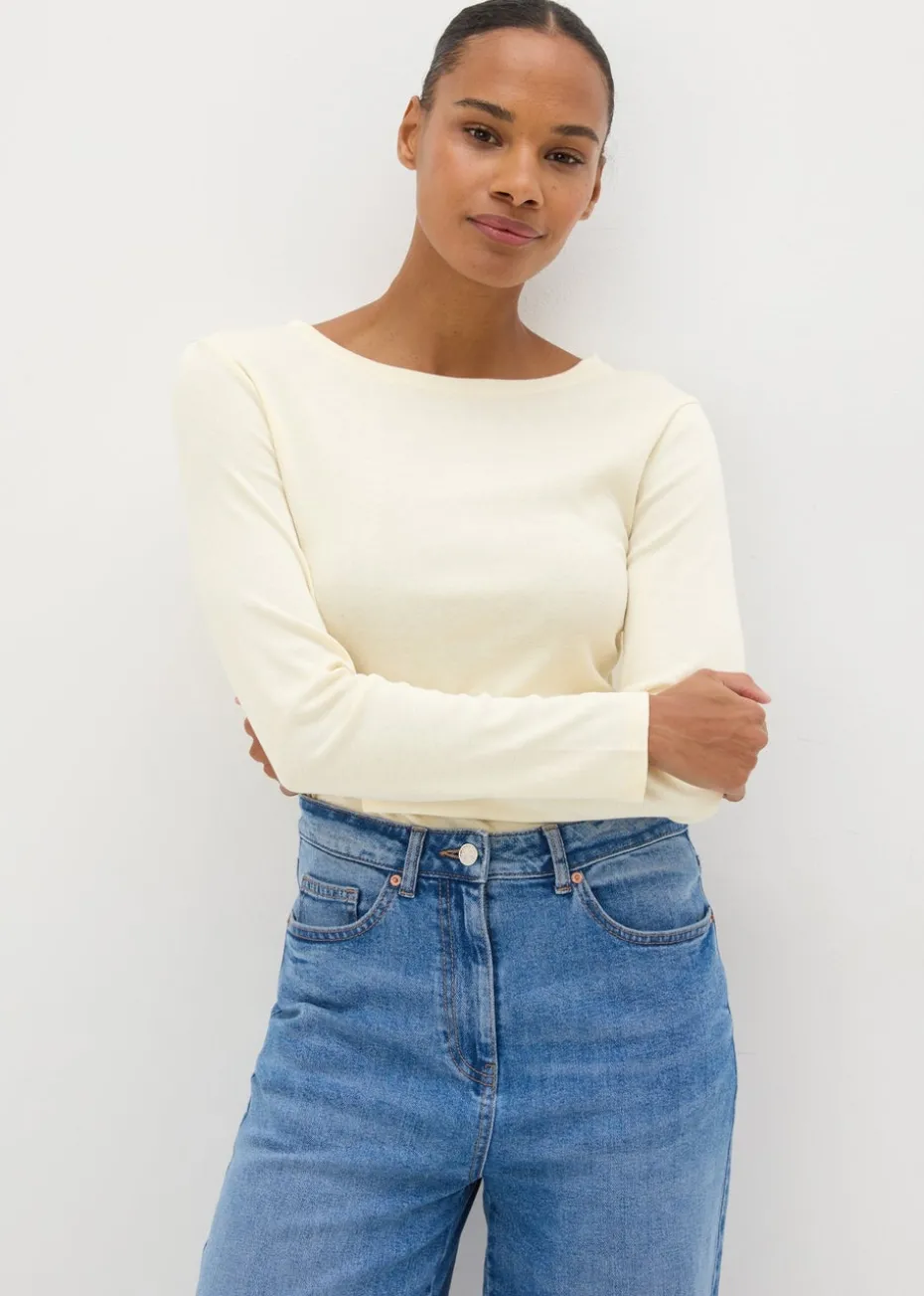 Cream Fitted Long Sleeve Top