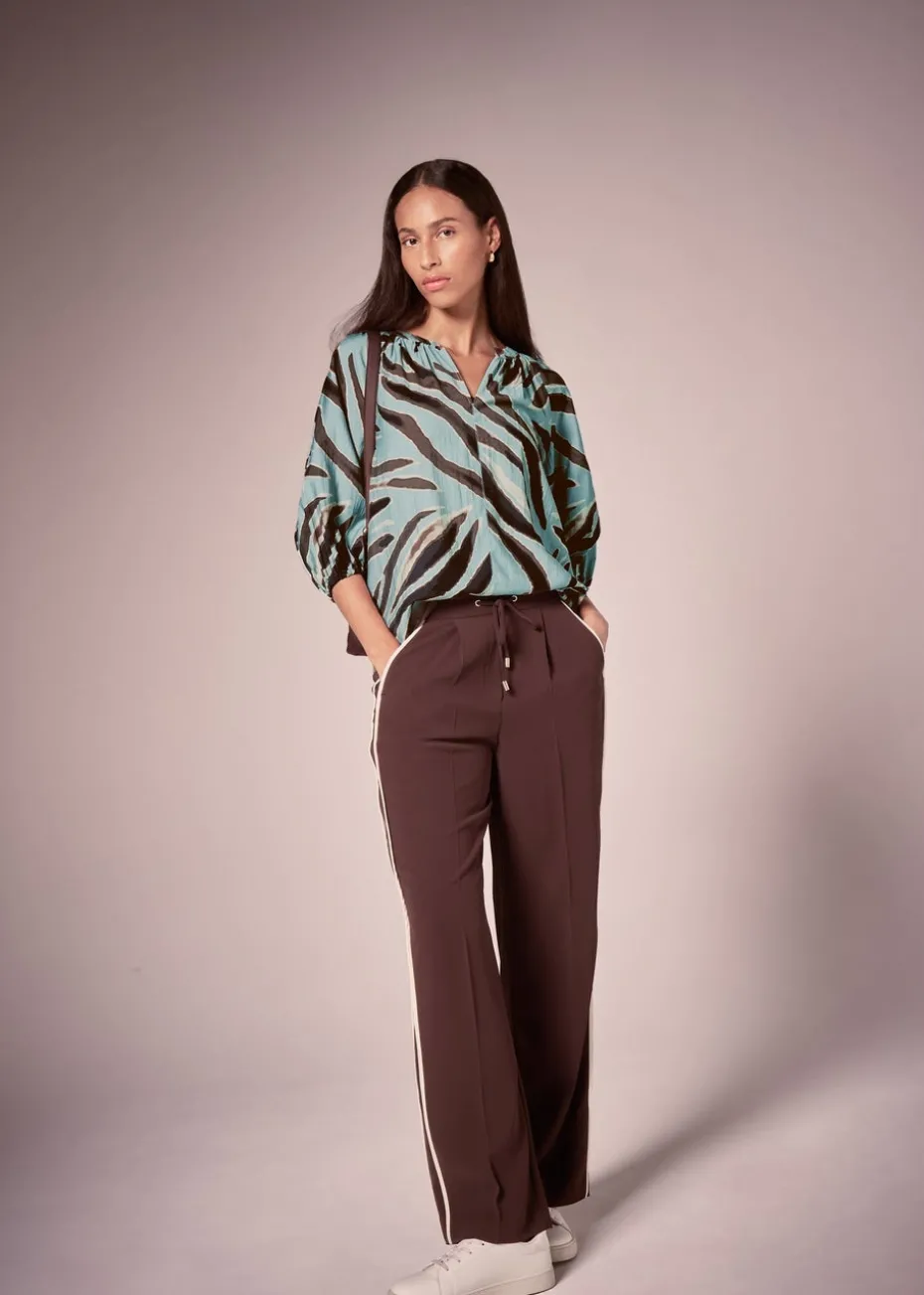 Et Vous Sage Zebra Popover Blouse
