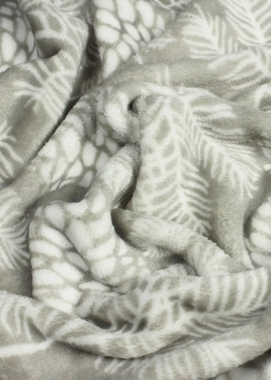 furn. Irwin Woodland Fleece Throw 140 x 180cm