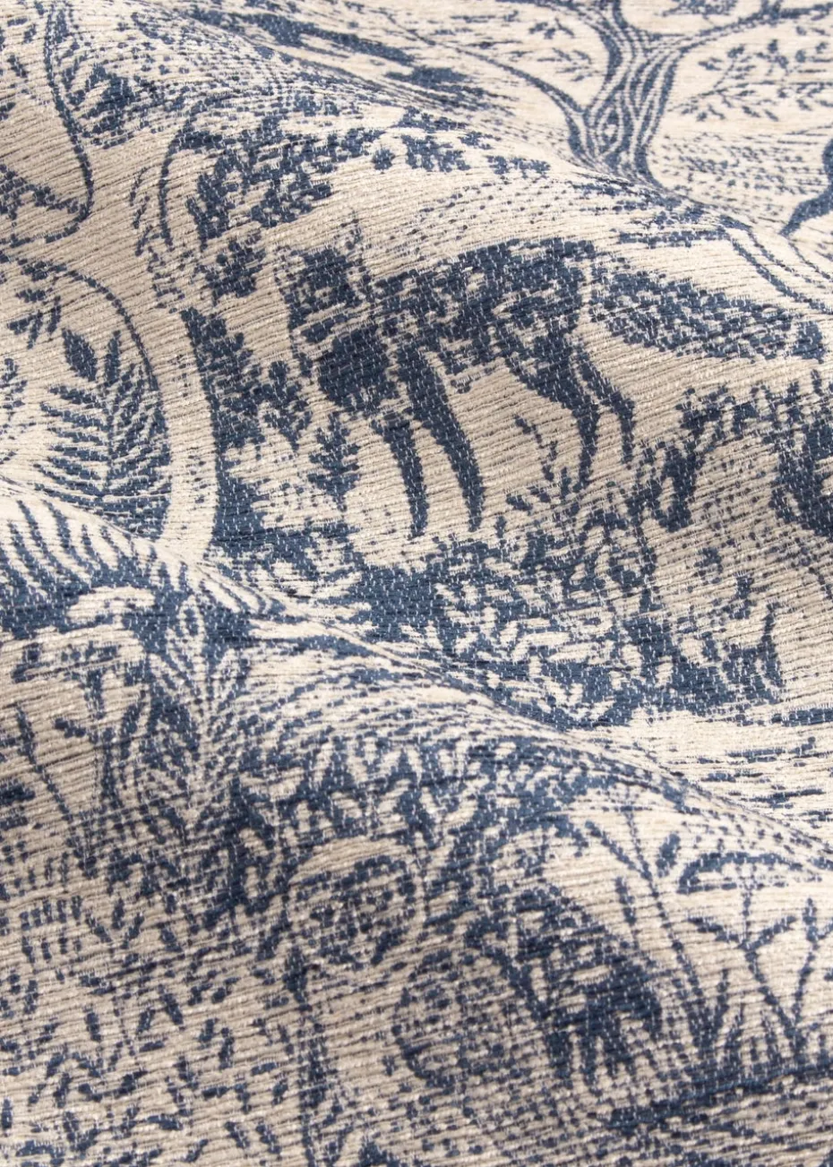 furn. Winter Woods Animal Chenille Eyelet Curtains