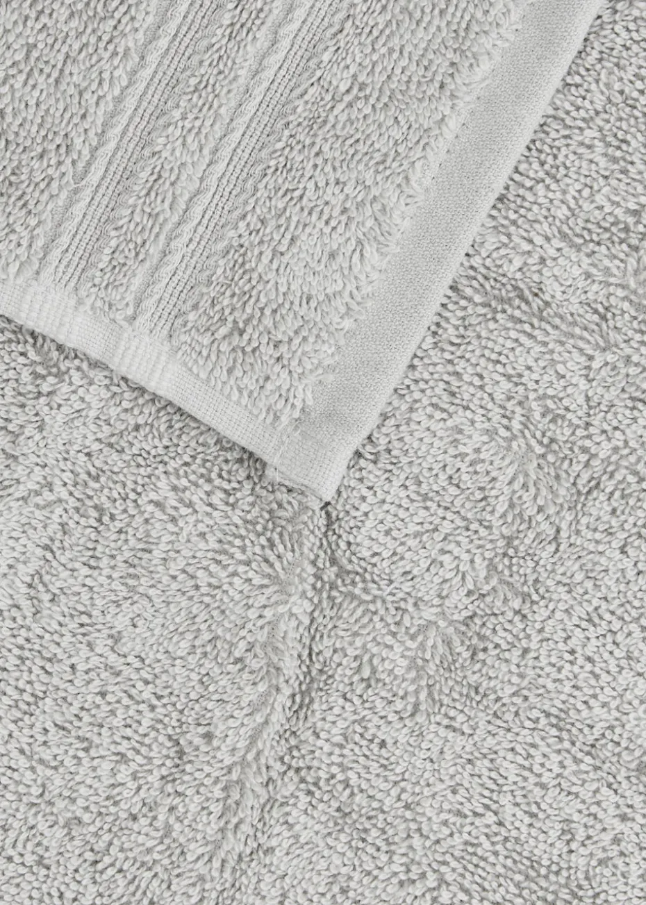 Greige Noodle Bathmat