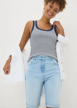 Lightwash Knee Length Shorts