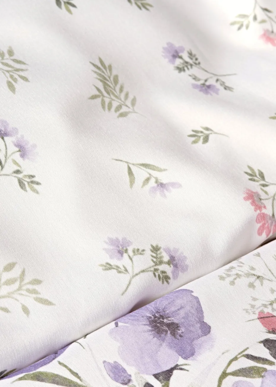 Lilac Flowers Duvet Set.