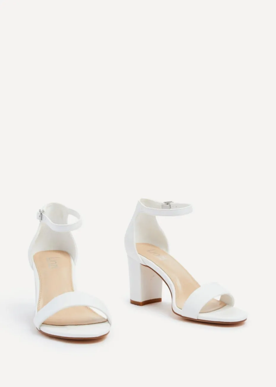 Linzi Legacy Wide Fit White Faux Leather Closed Black Block Heel