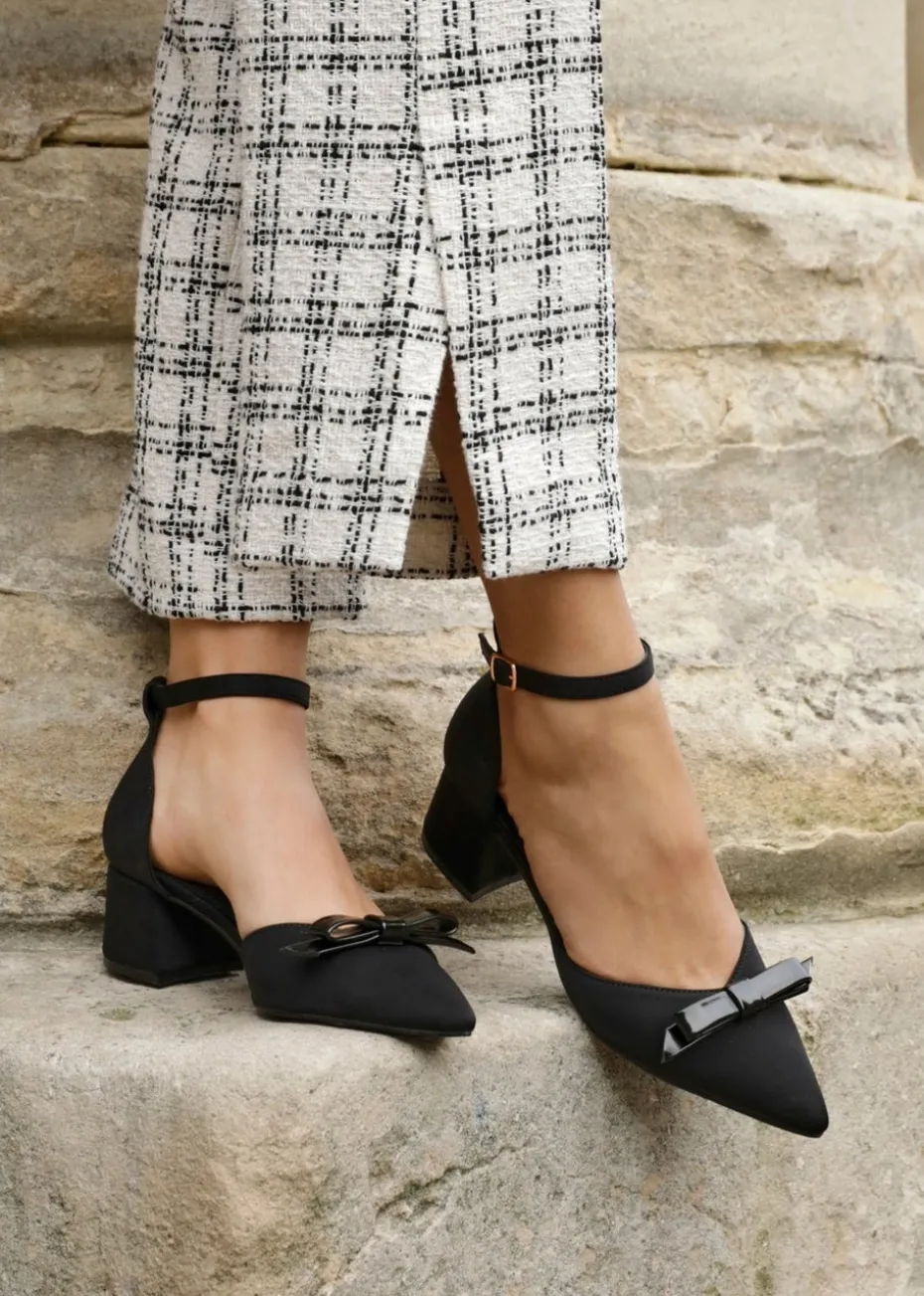 Linzi Orla Black Scuba Low Block Court Heel