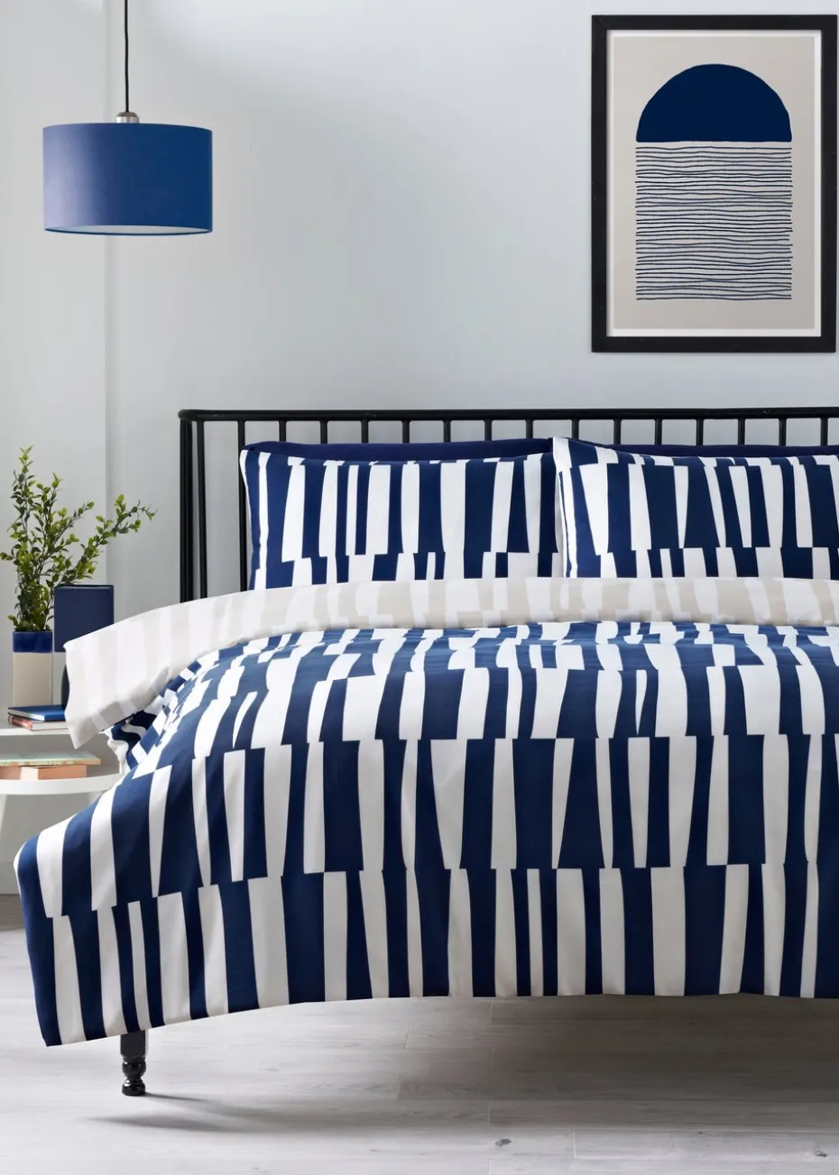 Navy Linear Geometric Duvet Set