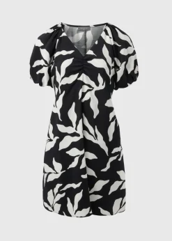 Papaya Petite Black Leaf Puff Sleeve Mini Dress