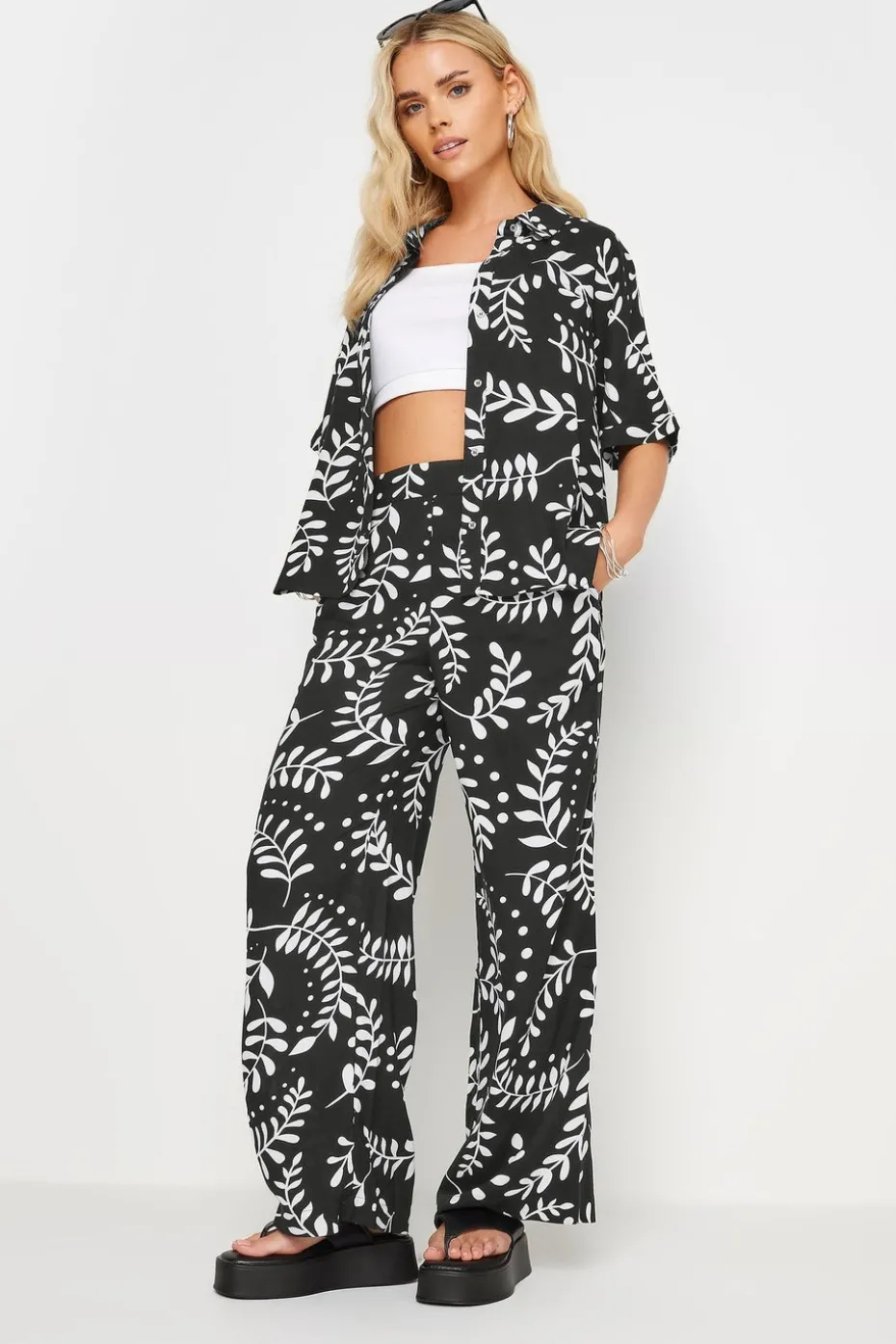 Pixiegirl Petite Black Leaf Print Shirt