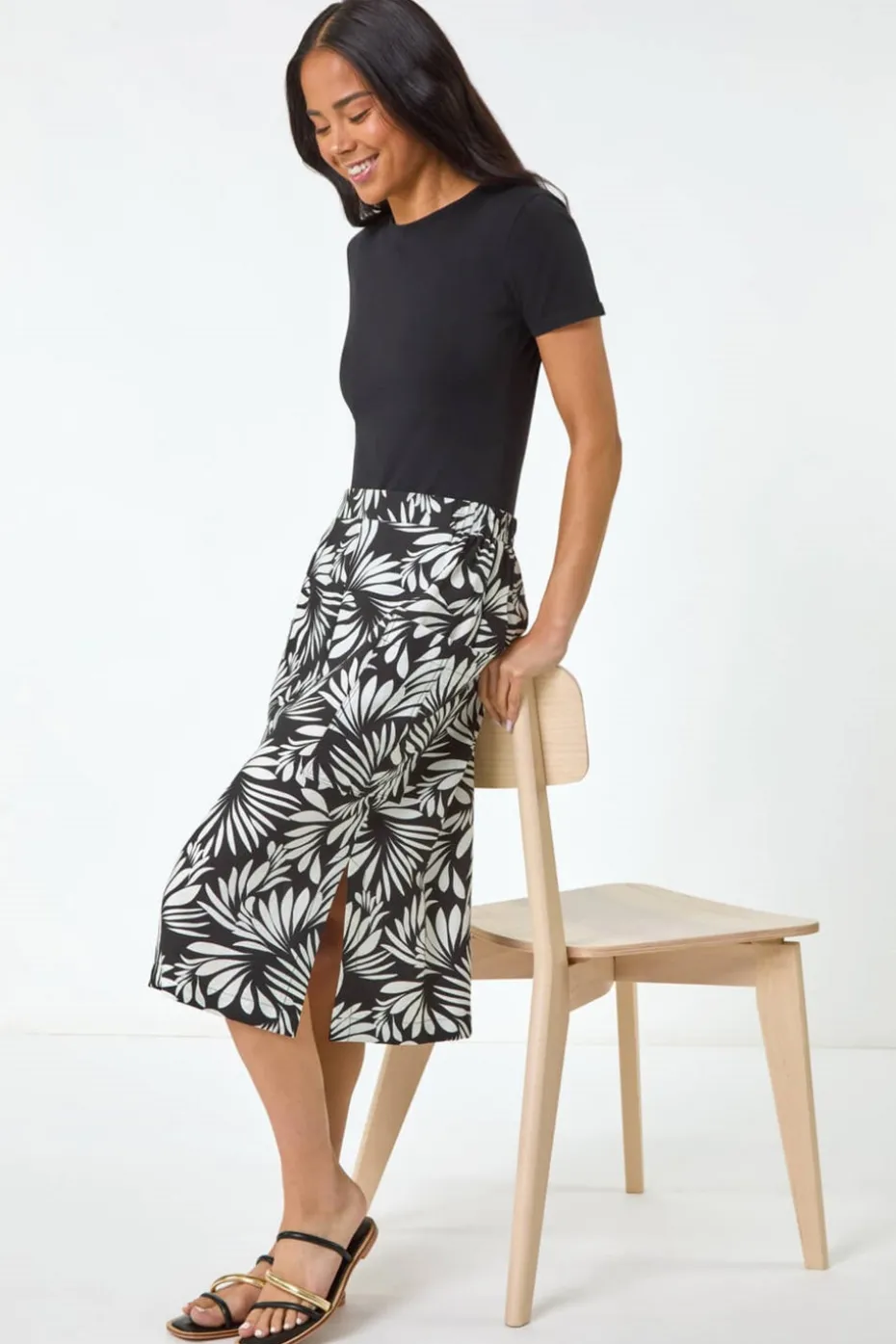 Roman Black Petite Leaf Print Linen Midi Skirt
