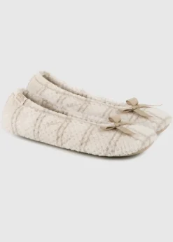Totes Isotoner Natural Ladies Popcorn Ballet Slippers