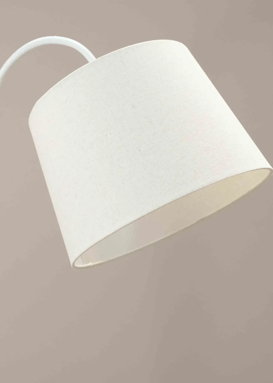 ValueLights Crowther Oak Effect Natural Floor Lamp with Small Tapered Shade