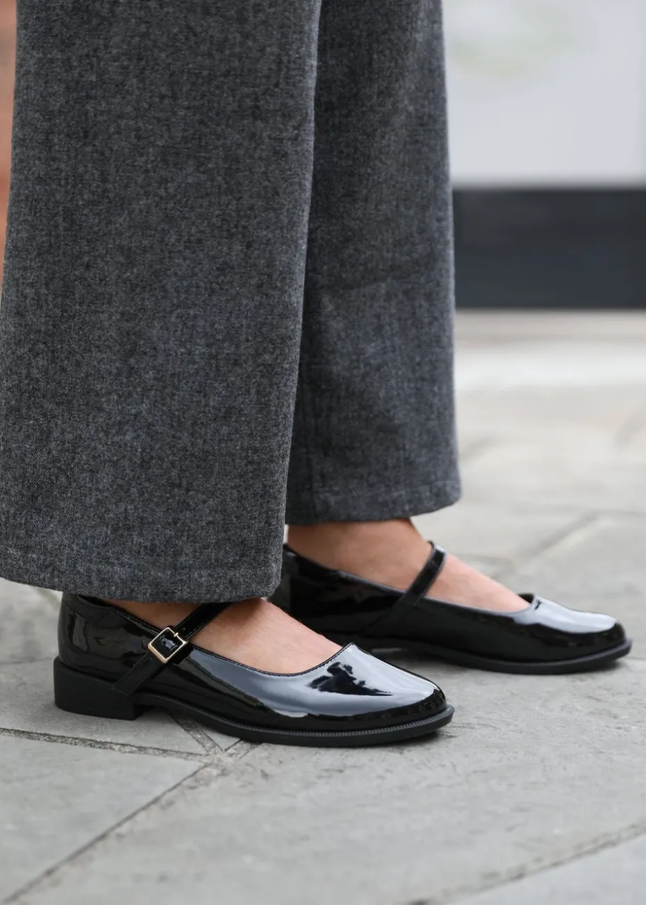 Where's That From Black Kingston Wide Fit Low Heel Loafers