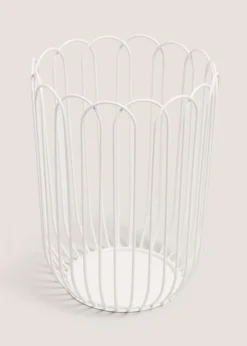 White Scalloped Utensil Pot