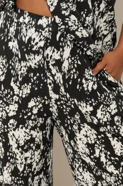 Yours Curve Black Abstract Print Plisse Wide Leg Trousers