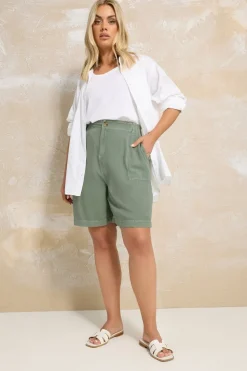 Yours Curve Green Chambray Pull On Shorts