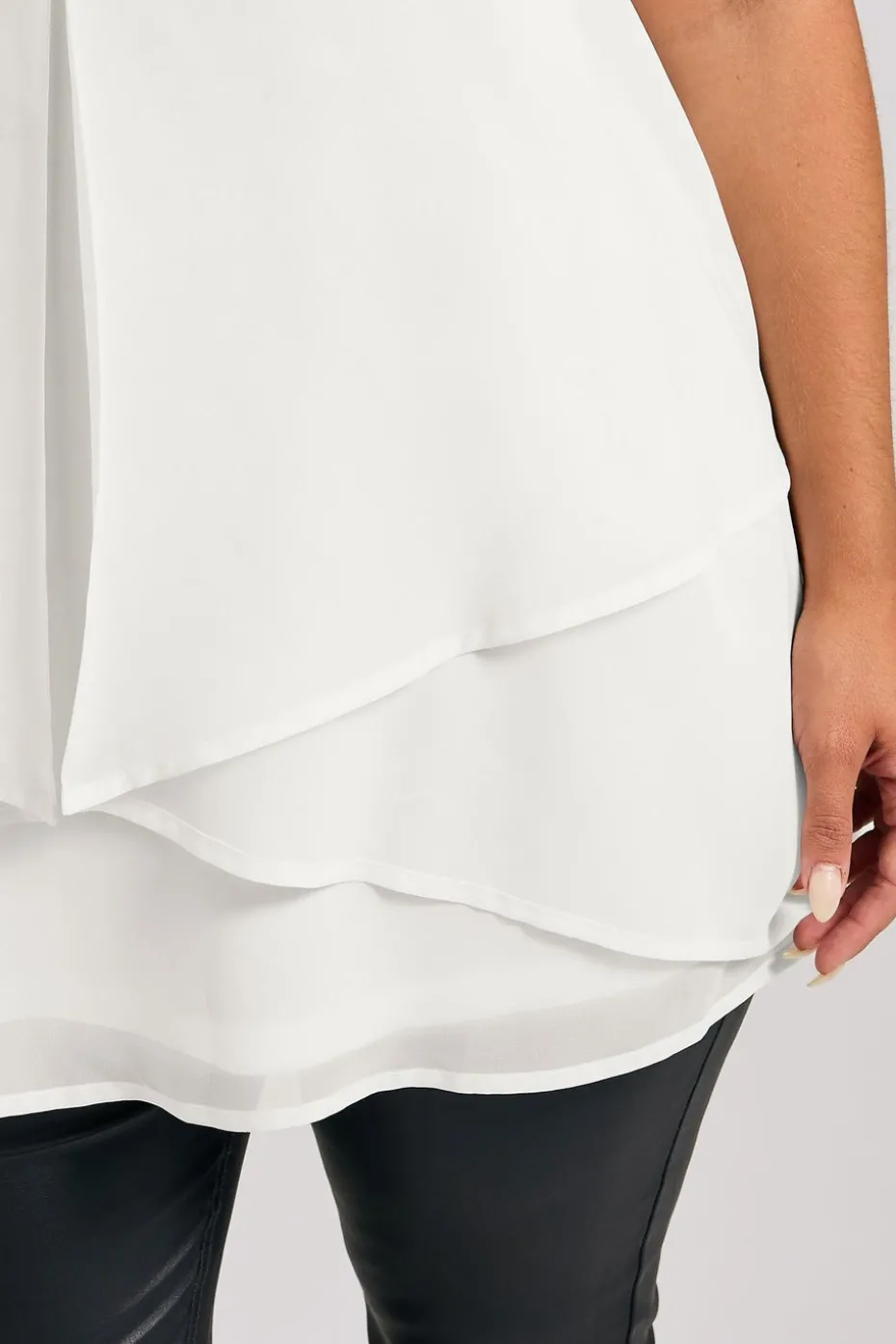 Yours London Curve White Layered V Neck Top