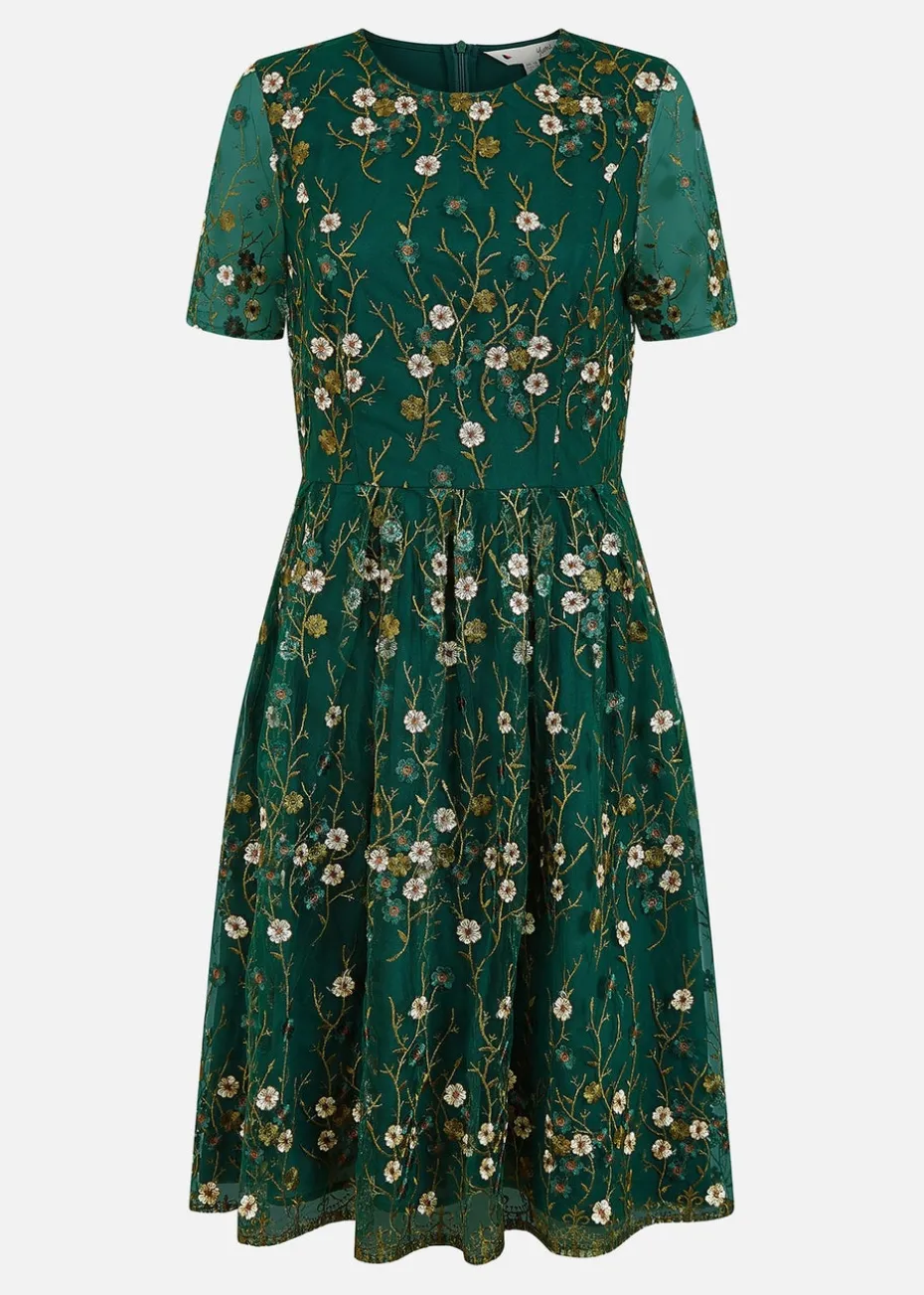 Yumi Green Embroidered Floral Skater Dress